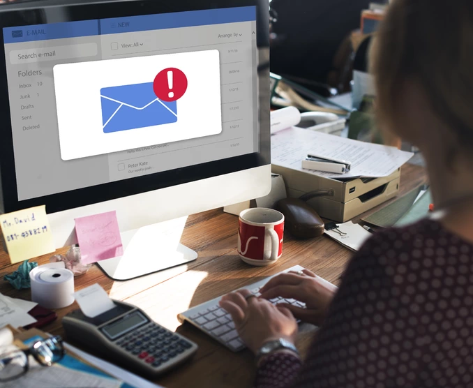 Jak nastavit e-mail, aby se nestal branou do va&scaron;&iacute; firmy?