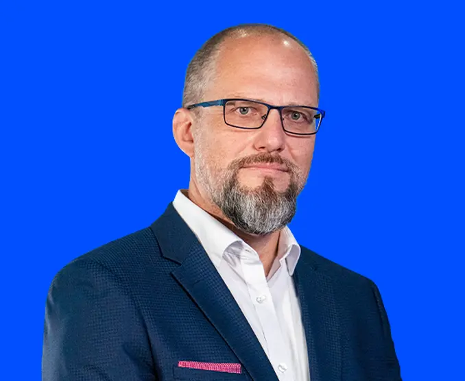 Nestačí se bránit, musíme i útočit